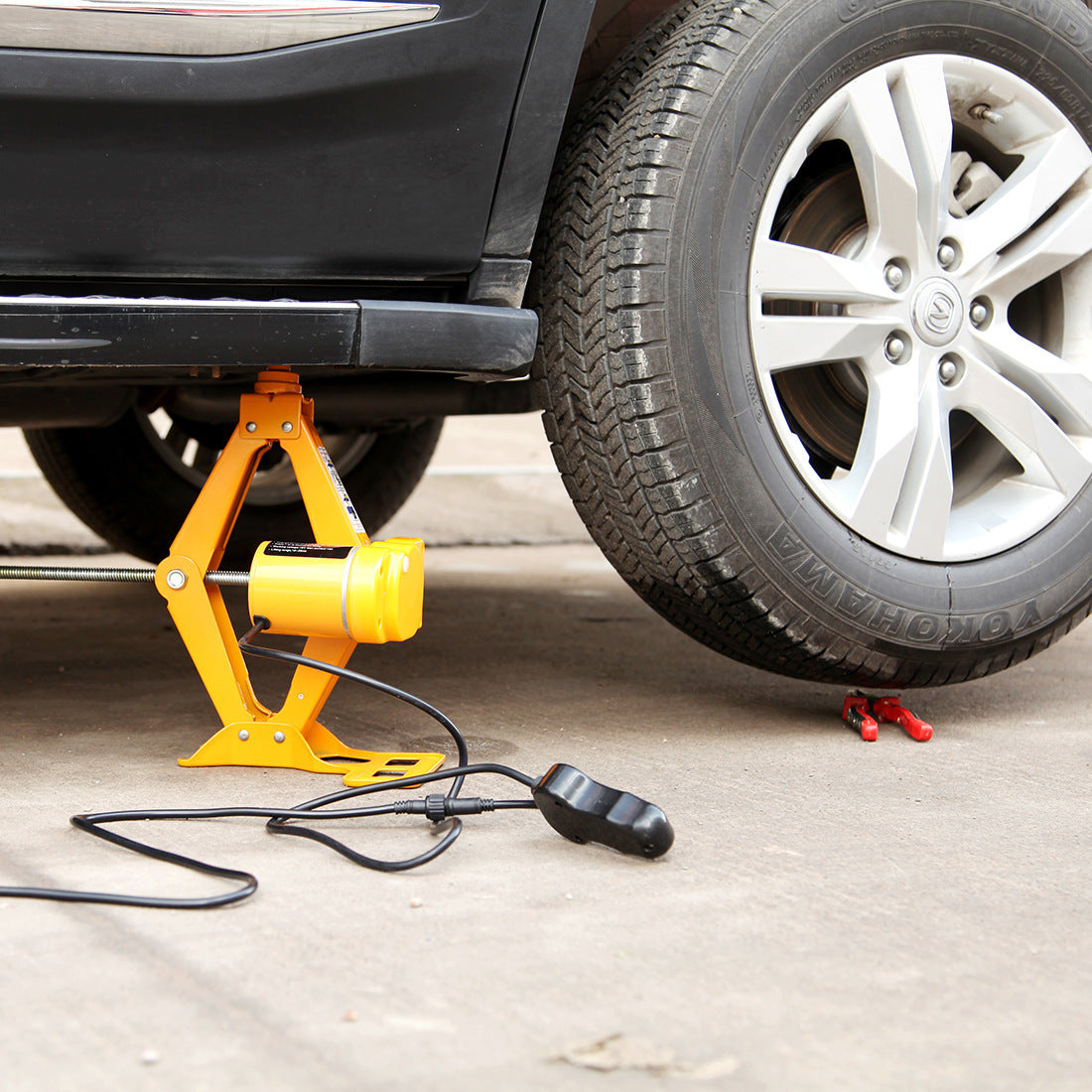 iGi4Shop Vehicle-mounted Electric Jack Maintenance Kit