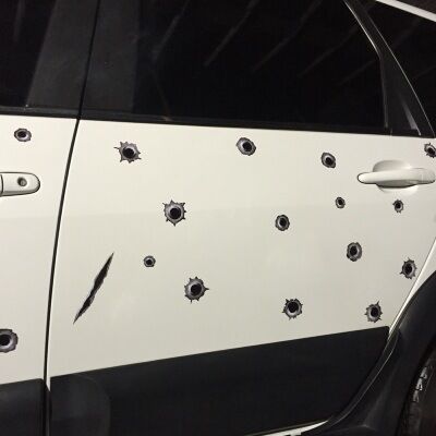 iGi4Shop Car scratch simulation bullet hole crack sticker